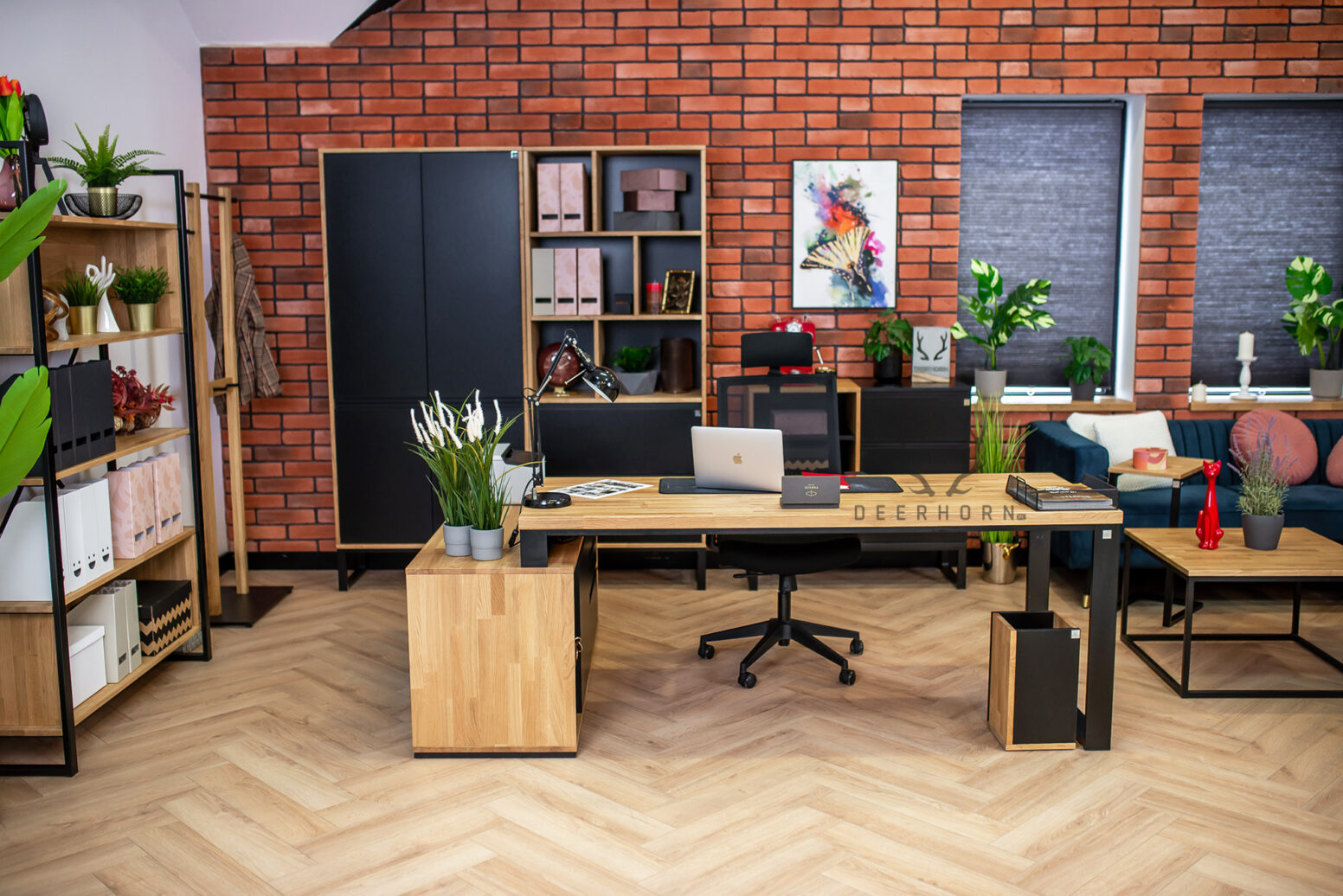 multifunkční stůl černý stůl ze dřeva a kovu
