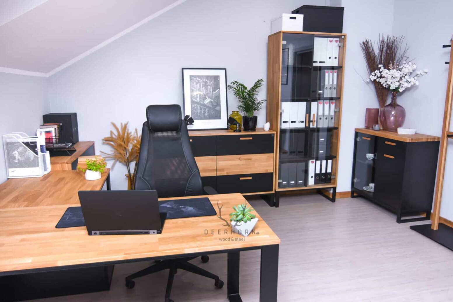 nábytek_office kancelářský nábytek