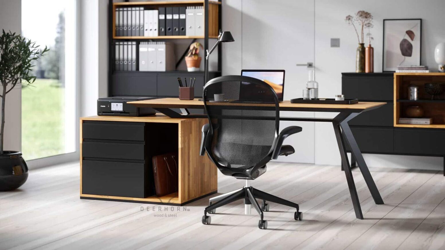 desk_premium_on_bevel_legs prémiový stůl s úhlovými nohami