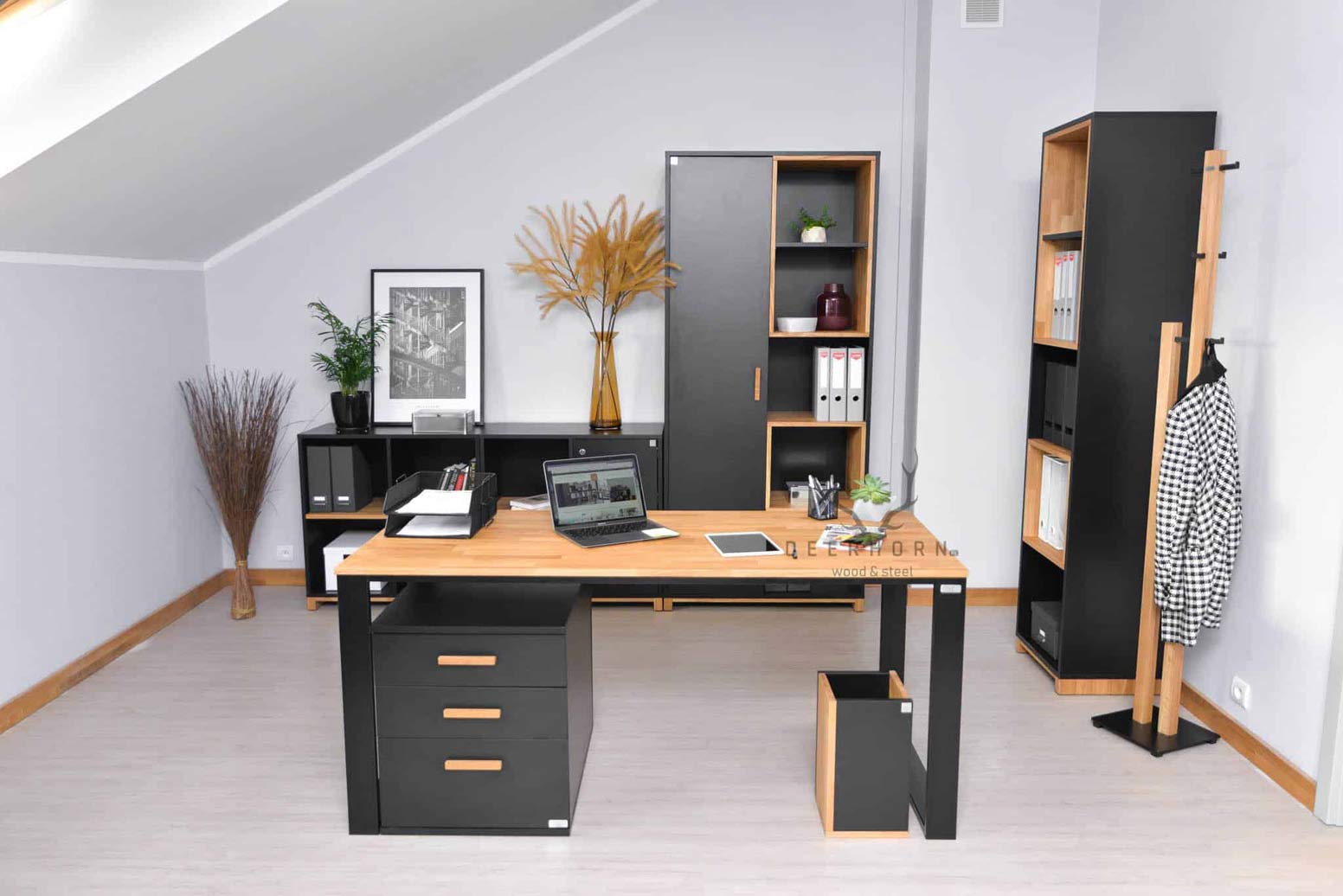 modern_desk moderní stůl