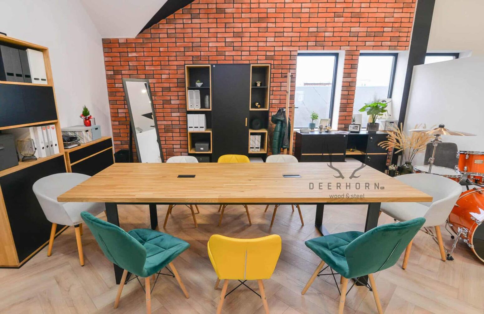 nábytek_office kancelářský nábytek