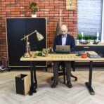 elektricky nastavitelné stoly