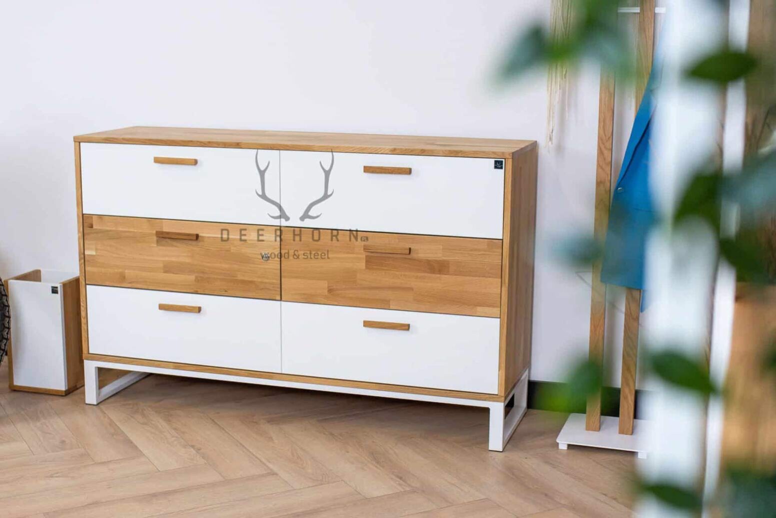 biala_cabinet_office bílá skříňová komoda