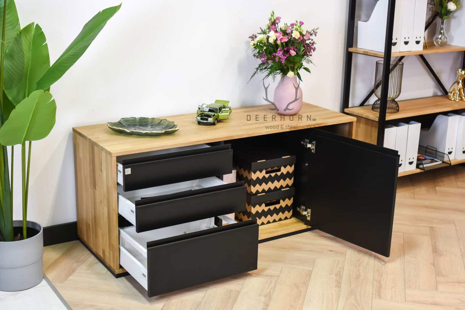 cabinet_with_drawers skříňka se zásuvkami