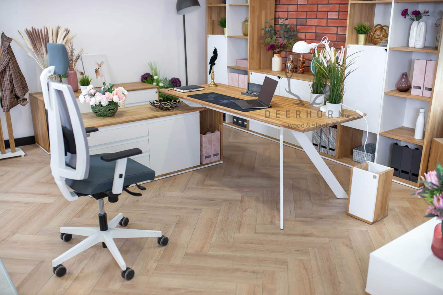 desk_deerhorn stůl deerhorn