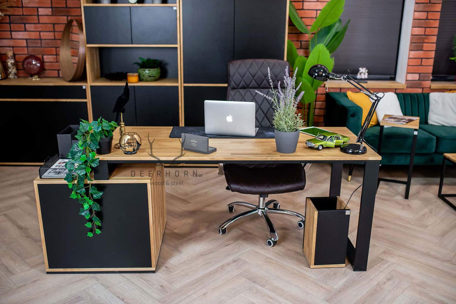 desk_lite_wood Stůl z masivního dřeva