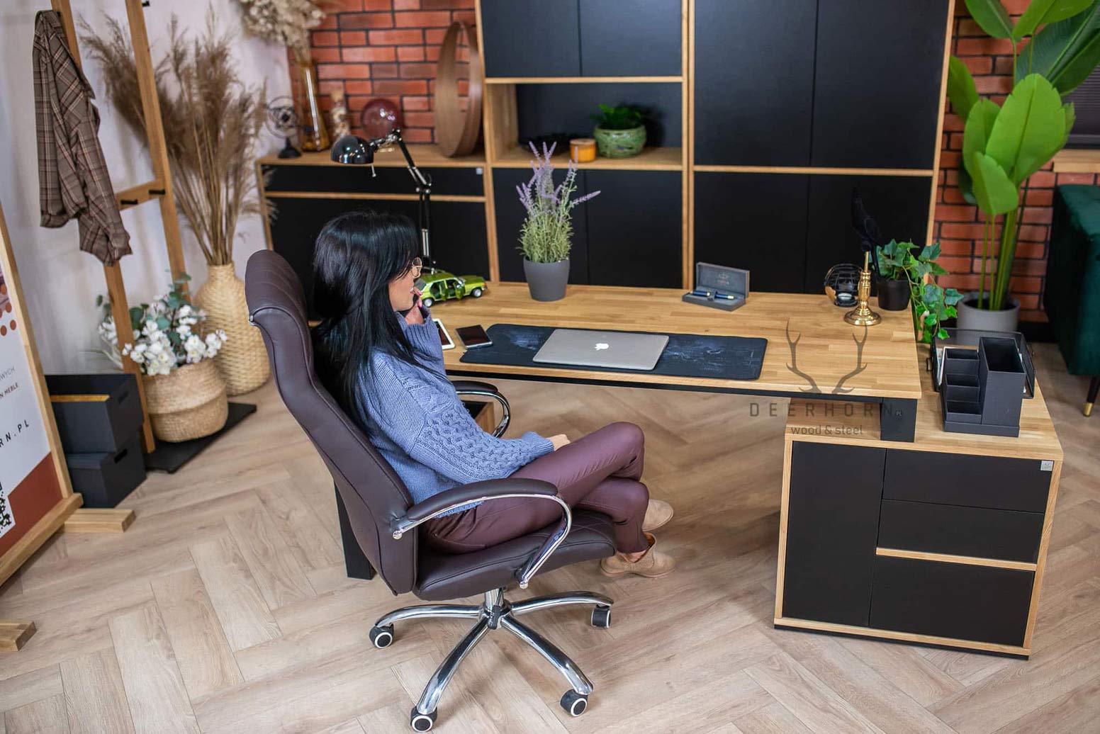 dub_desk dubový stůl