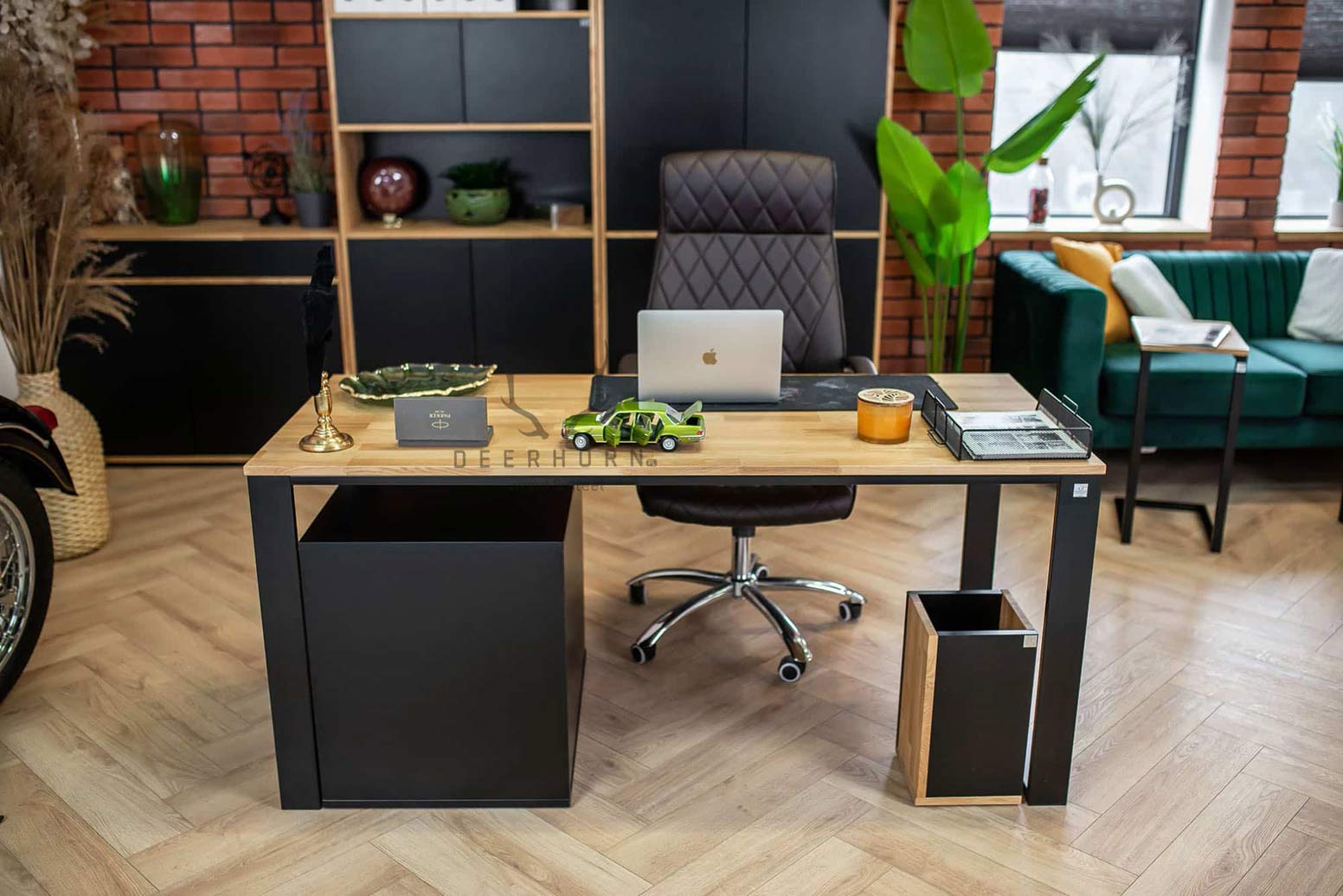 desk_deerhorn Stůl Deerhorn