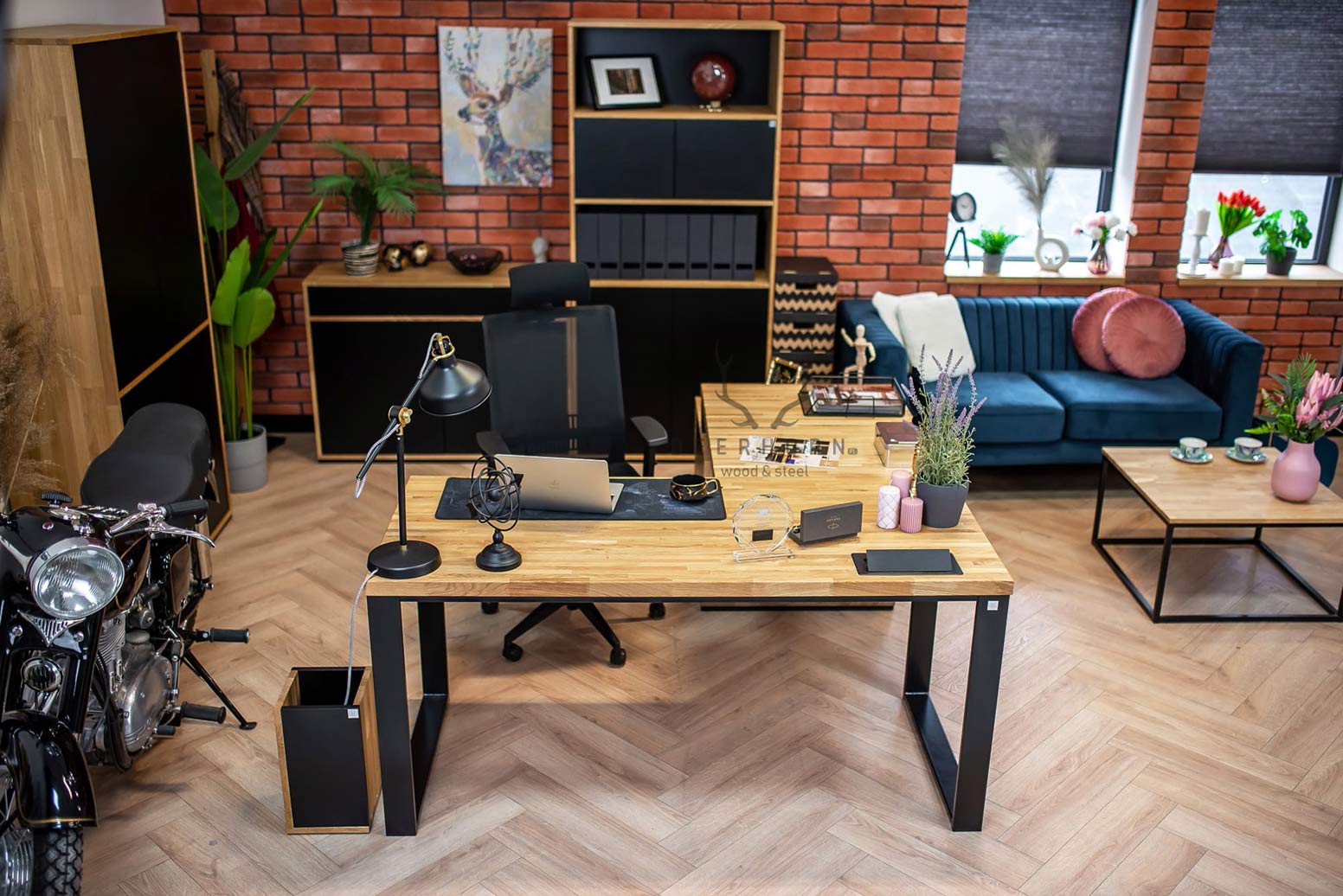 desk_ergonomic ergonomický stůl