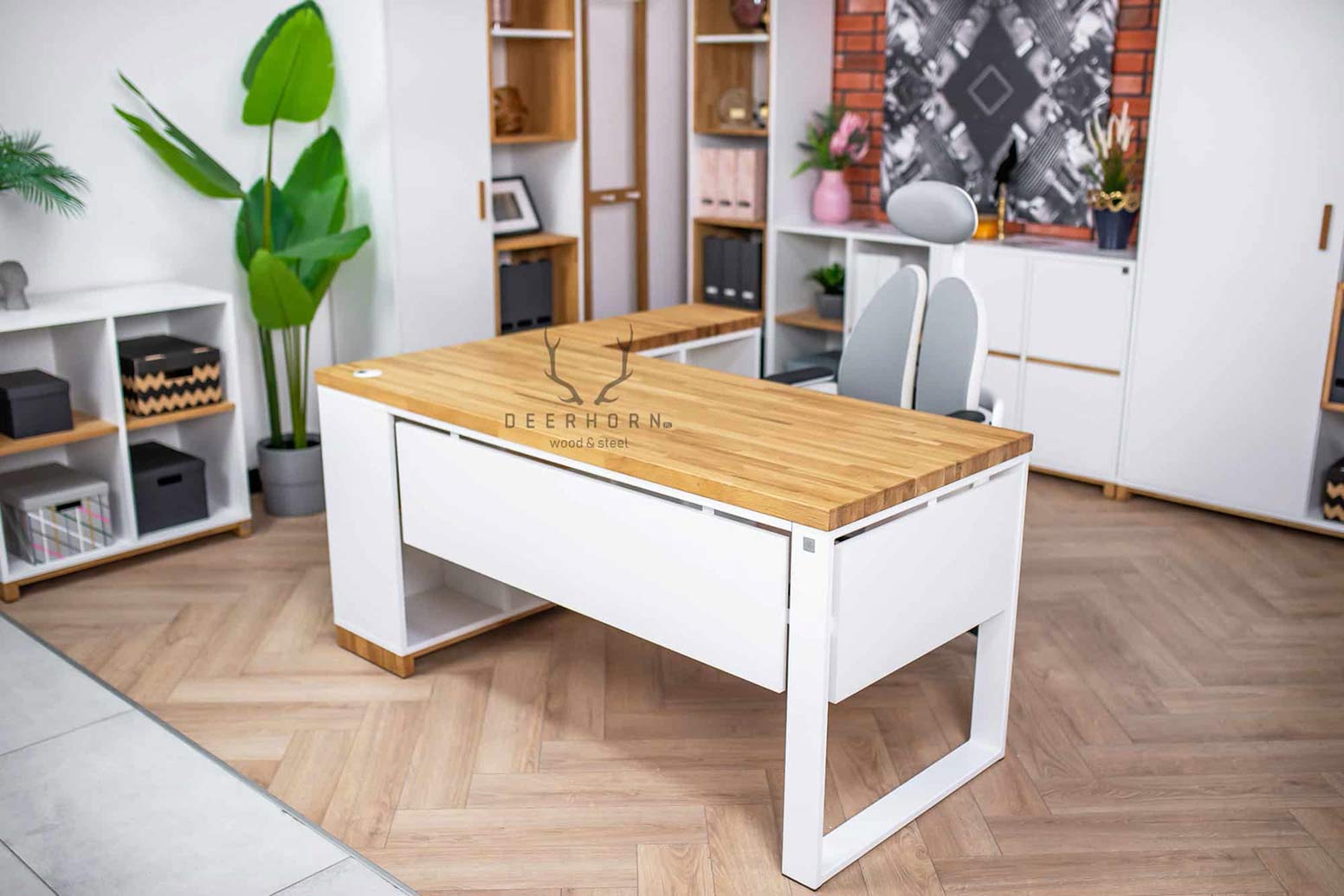 desk_lite_wood Stůl z masivního dřeva