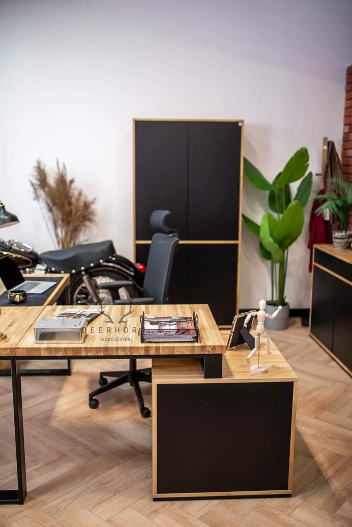 desk_with_durable_top stůl s odolnou deskou