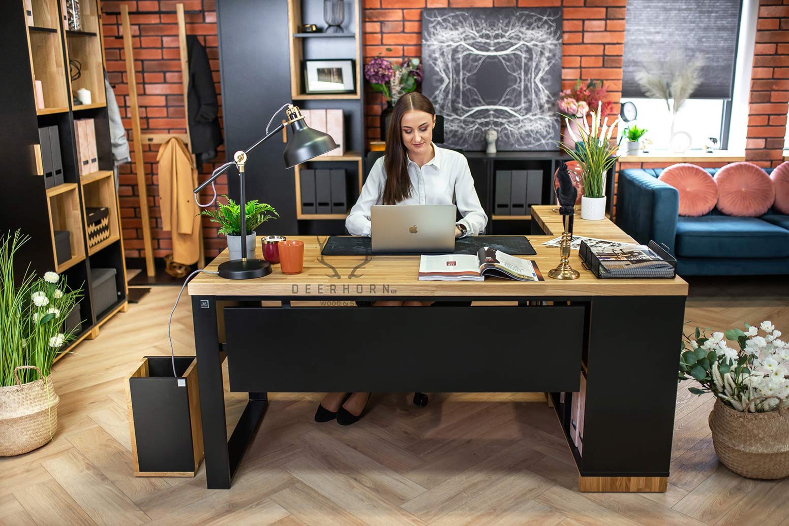 left_front_desk levý rohový stůl