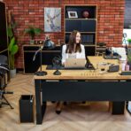 nábytek pro domácí kancelář