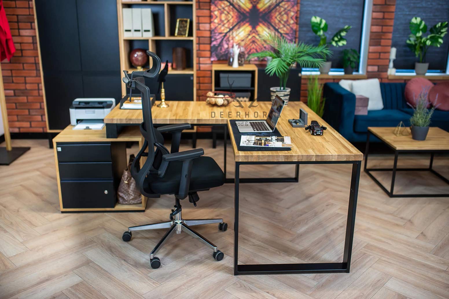desk_loft stůl v podkroví