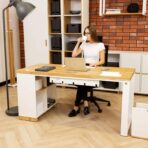 stylový a designový pracovní stůl