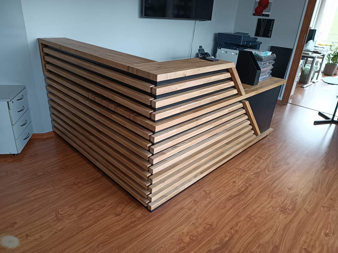 Nábytek na recepci
