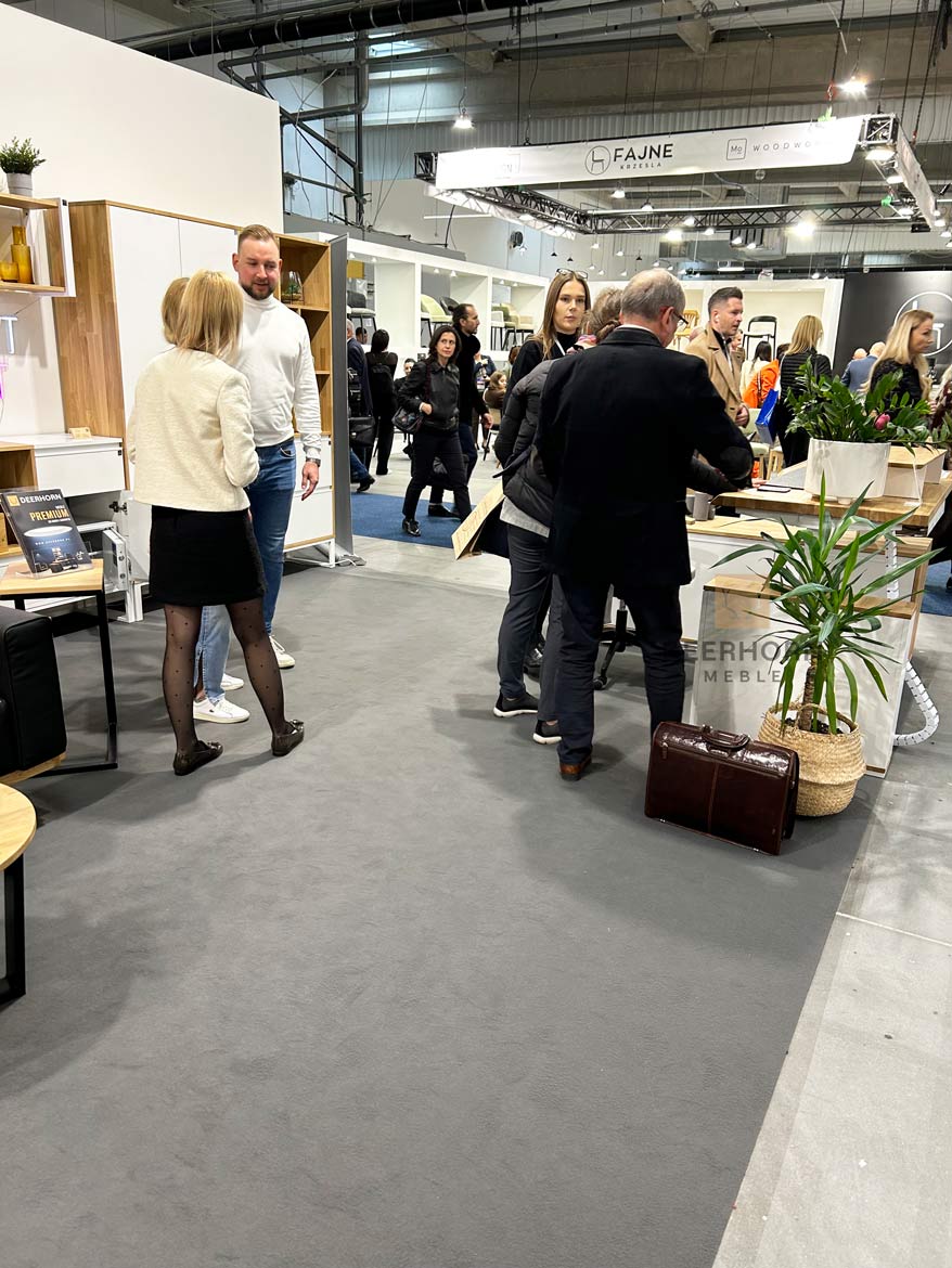 kancelářský nábytek Varšava Ptak Expo
