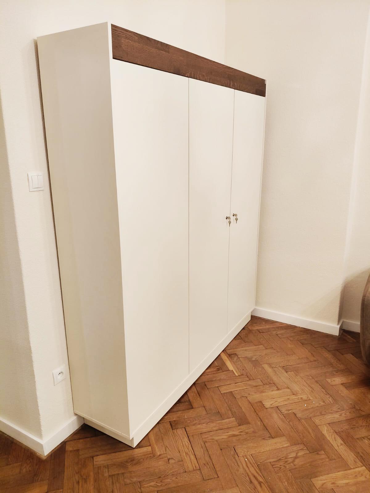 Elegancka szafa premium do kancelarii z Lublina
