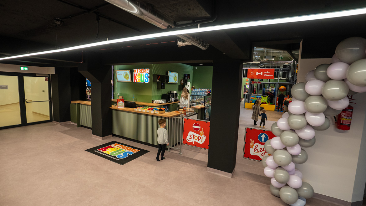 Lada recepcyjna dla Xtreme Kids